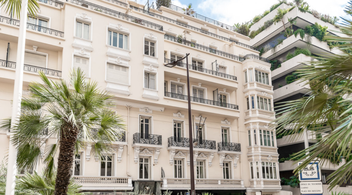 Luxurious Renovated Apartment Carré d'Or Monaco for Sale Guetig Group