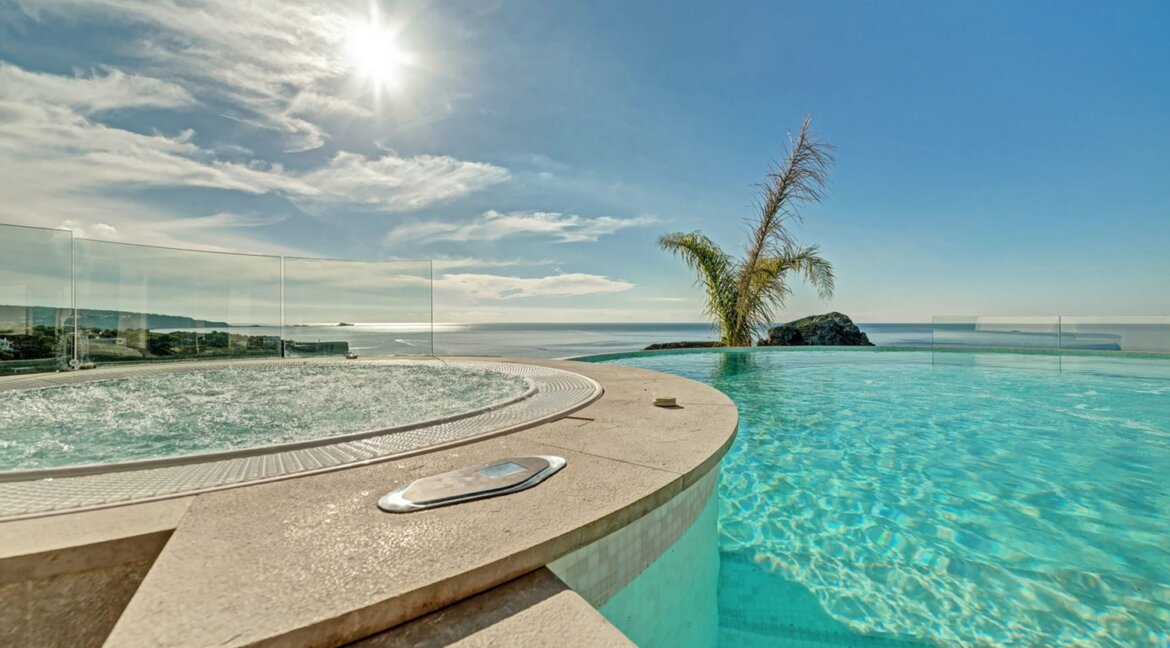 Luxus Villa in erster Meereslinie Santa Ponsa-15