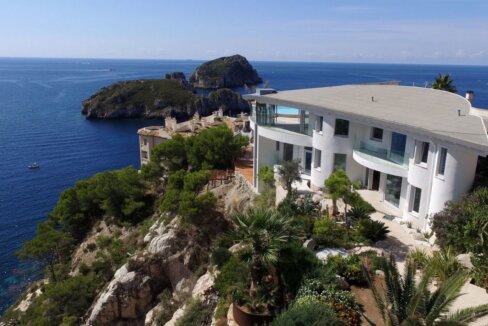 Luxus Villa in erster Meereslinie Santa Ponsa