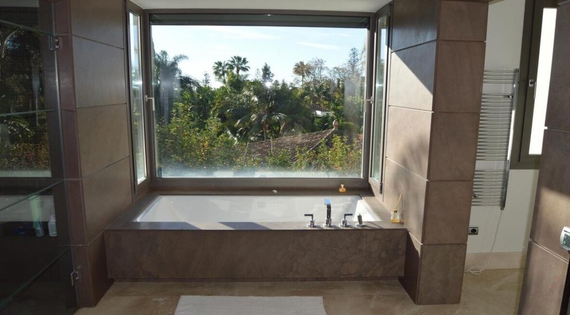 Villa Marbella Guadalmina Baja Bathroom